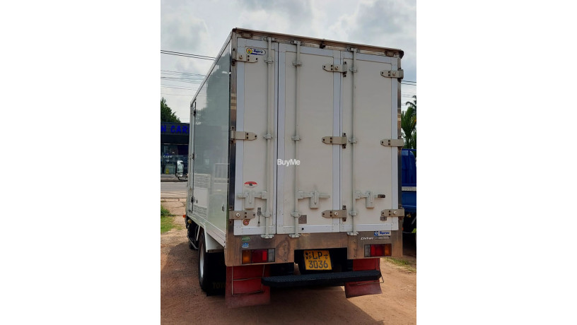 toyota-dyna-freezer-truck-125-2012-big-3