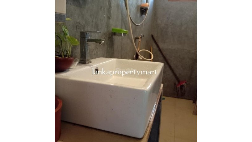 luxuary-house-for-sale-in-alubomulla-thissa-mawatha-kalutara-big-6