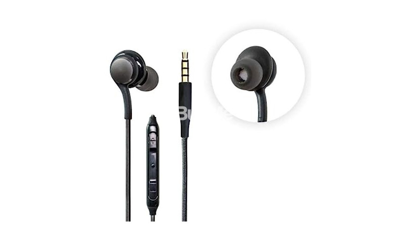 akg-35mm-jack-earphones-big-1