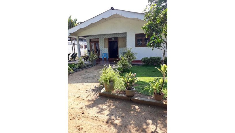 land-with-house-for-sale-in-kiribathgoda-big-0