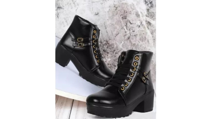 black-colour-leather-boot-for-ladies-big-0