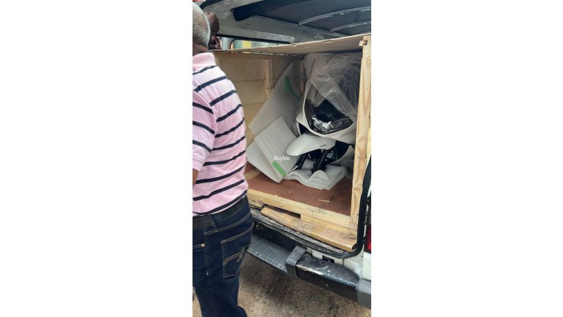 honda-pcx-160-unregistered-big-5