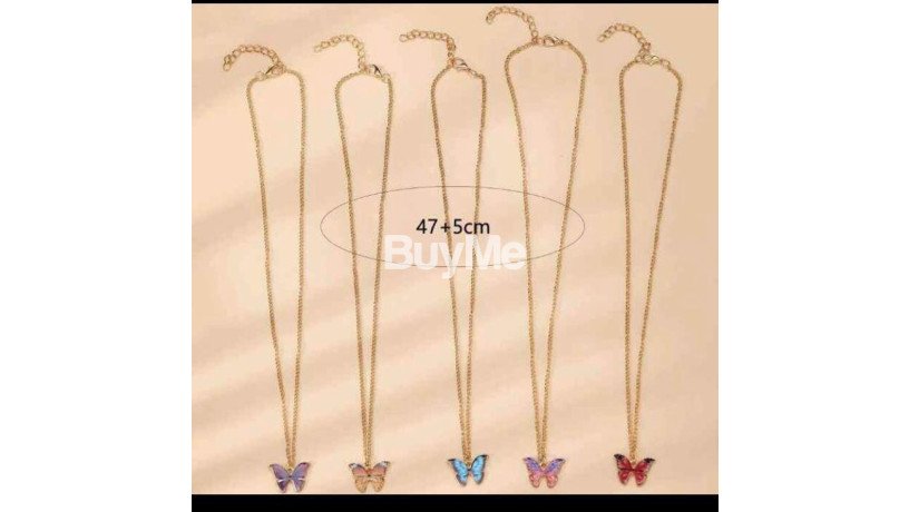 chain-with-small-pendant-big-0