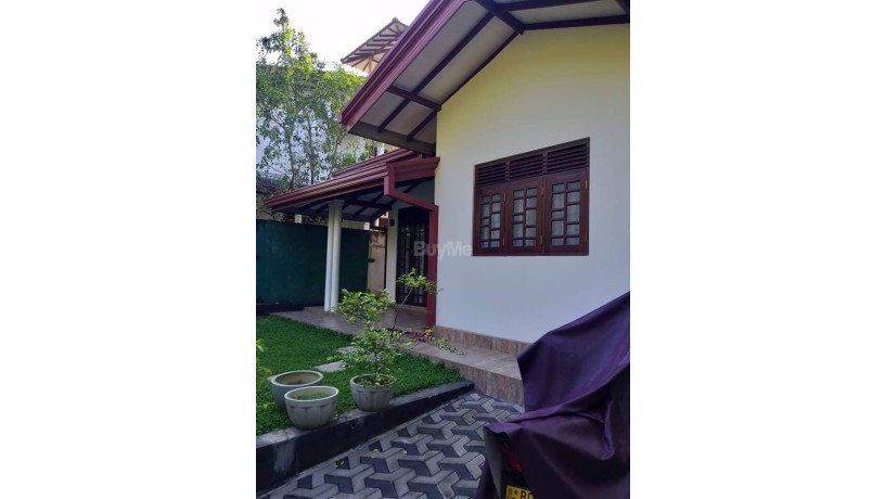 house-for-sale-in-bandaragama-big-0