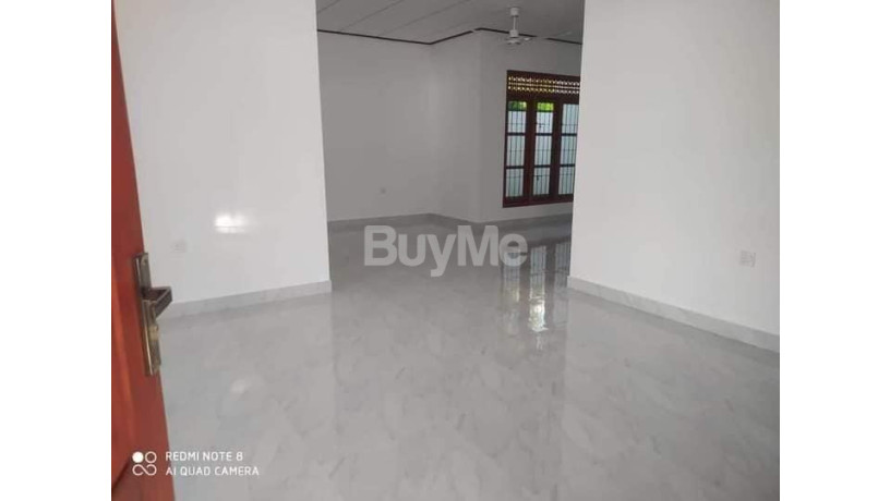 house-for-sale-at-kindelpitiya-near-bandaragama-piliyandala-bus-road-big-5