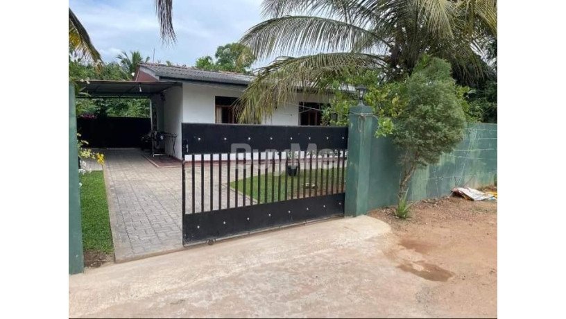 house-for-urgent-sale-in-wattala-mattagoda-galagahaduwa-road-big-0