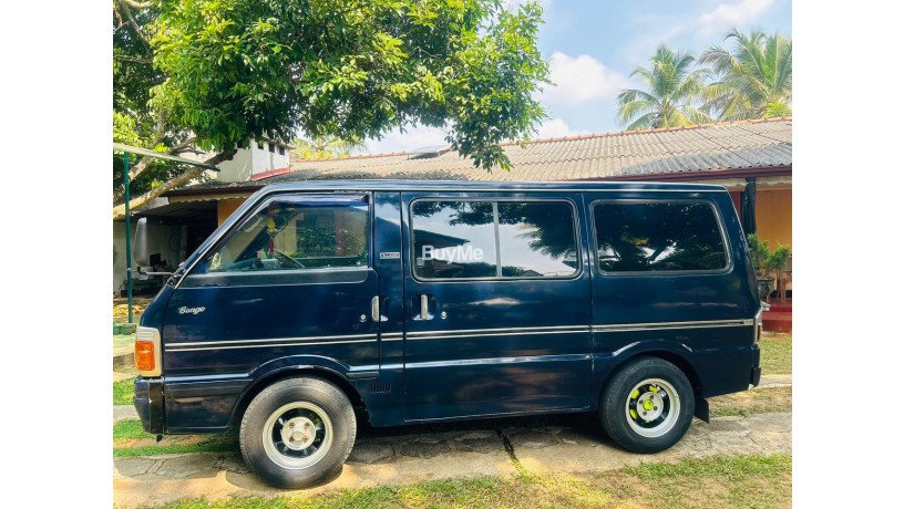 mazda-bongo-lg-1992-big-2