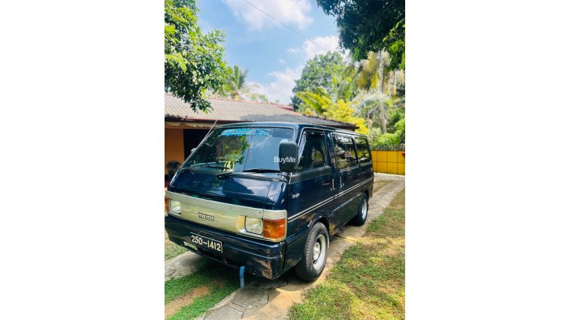 mazda-bongo-lg-1992-big-3