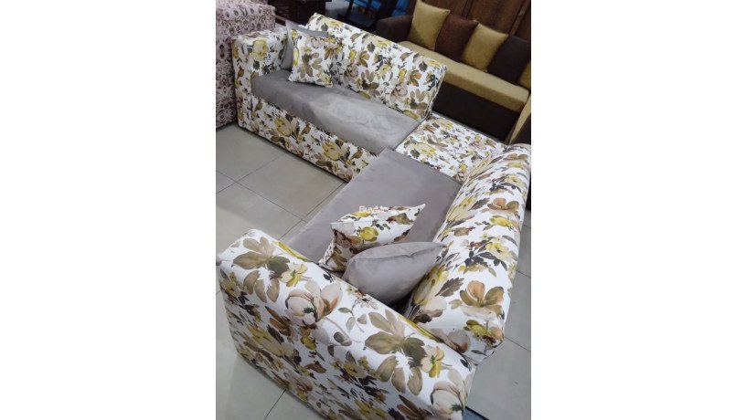 floral-design-sofa-set-big-0