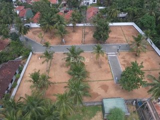 LAND FOR SALE - (QUEEN'S PARK) - NEGOMBO / KOCHCHIKADE