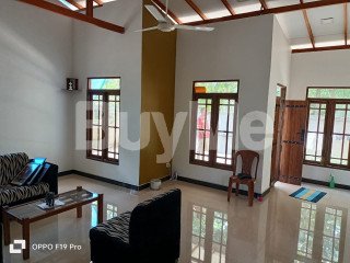 HOUSE FOR SALE IN DAMBULLA