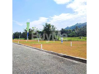 LAND FOR SALE IN KADUWELA GREEN VALLEY BY SAVI LANDS