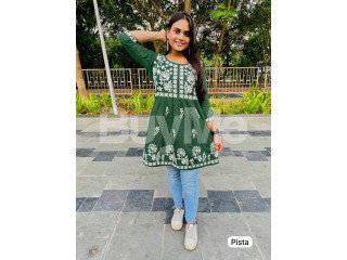 EMBROIDERY TRENDING TOP - GREEN