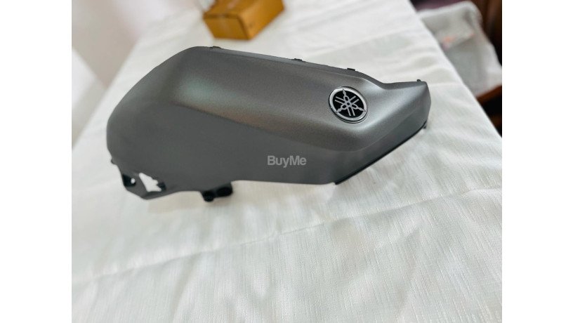 tank-cover-brand-new-yamaha-r15-version-3-big-1