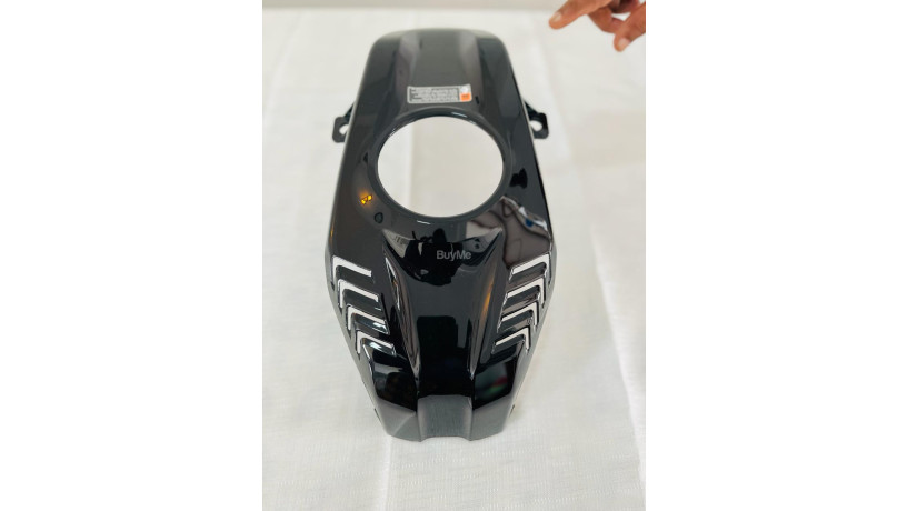 tank-cover-top-brand-new-yamaha-r15-version-3-big-0