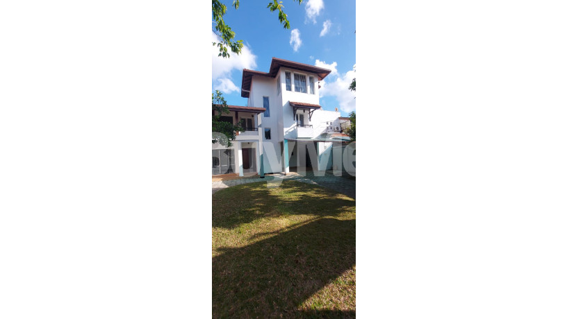 3-story-luxury-beautiful-house-for-sale-in-battaramulla-big-6