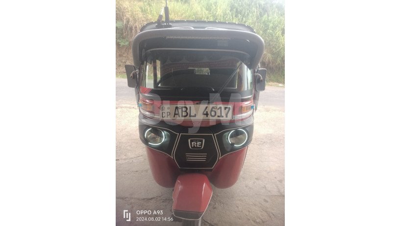 bajaj-re-4-stroke-2016-big-0