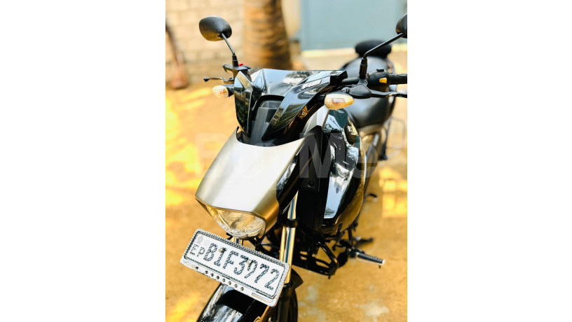 suzuki-intruder-160cc-2019-big-1